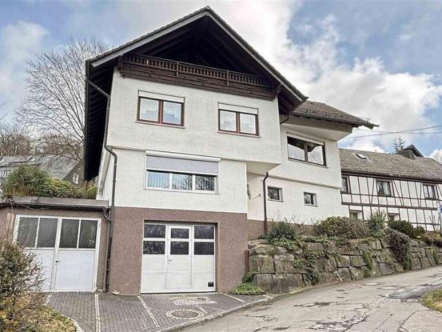 Haus zum Kaufen in Reichshof 299.000,00 EUR 153 m²