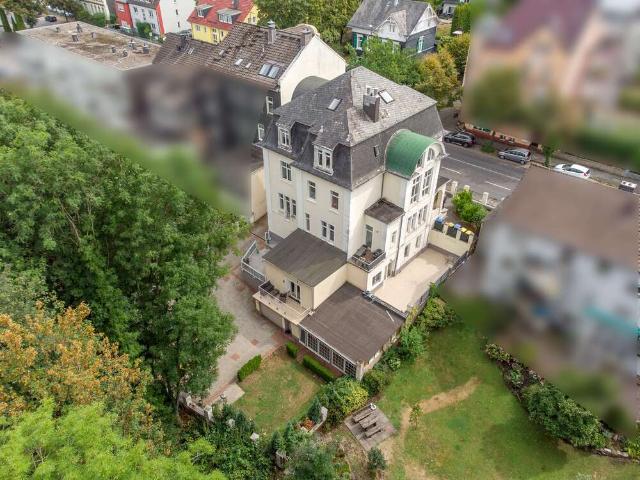 Haus zum Kaufen in Remscheid 890.000,00 EUR 577 m²