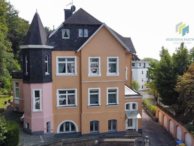 Haus zum Kaufen in Remscheid 975.000,00 EUR 460 m²