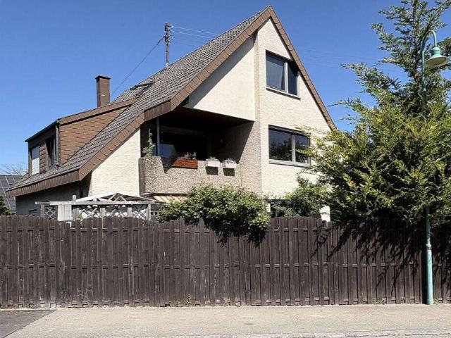 Haus zum Kaufen in Remseck am Neckar Neckargröningen 610.000,00 EUR 188 m²