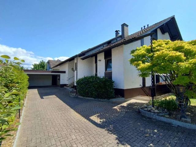 Haus zum Kaufen in Renchen 529.000,00 EUR 250 m²