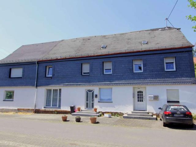 Haus zum Kaufen in Rhaunen 269.000,00 EUR 510 m²