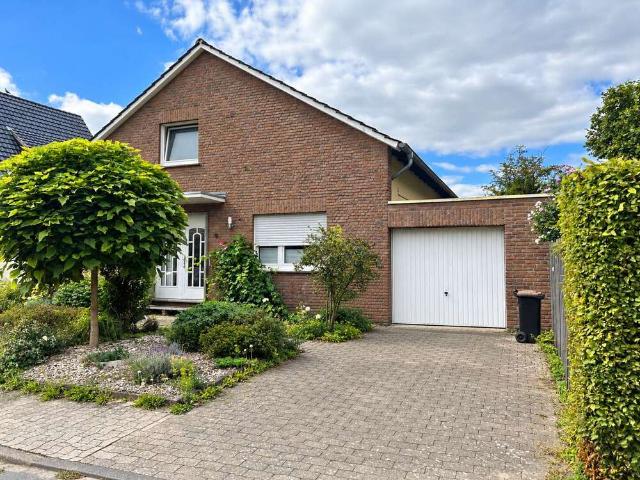 Haus zum Kaufen in Rheda Wiedenbrück 445.000,00 EUR 173.45 m²