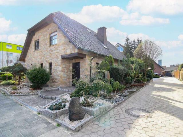 Haus zum Kaufen in Rheda Wiedenbrück 498.000,00 EUR 144.72 m²