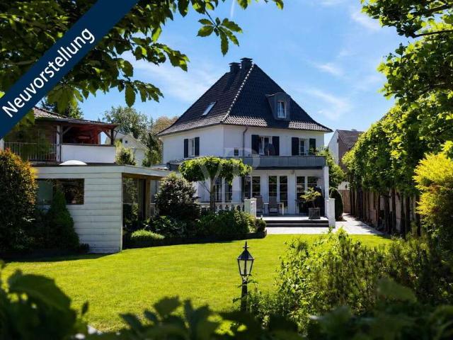 Haus zum Kaufen in Rhede 915.000,00 EUR 229 m²