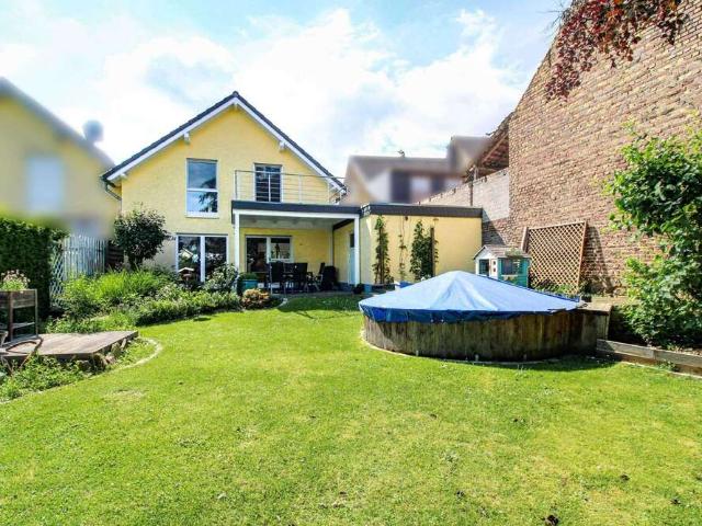 Haus zum Kaufen in Rheinbach 548.000,00 EUR 138.03 m²