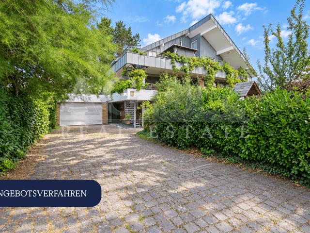 Haus zum Kaufen in Rheinbach 950.000,00 EUR 430 m²