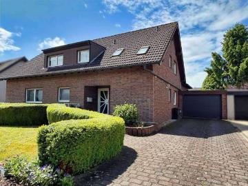 Haus zum Kaufen in Rheinberg 579.000,00 EUR 220 m²