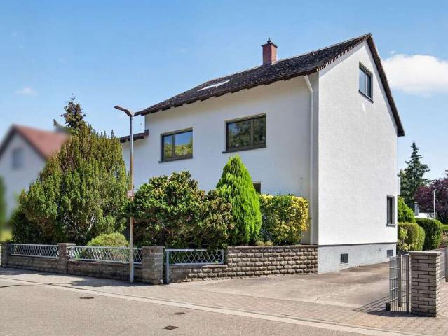 Haus zum Kaufen in Rheinstetten 679.000,00 EUR 205 m²