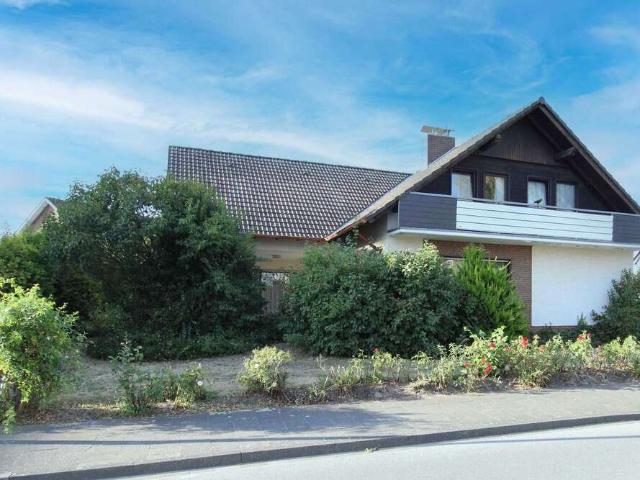 Haus zum Kaufen in Rietberg 450.000,00 EUR 150.25 m²
