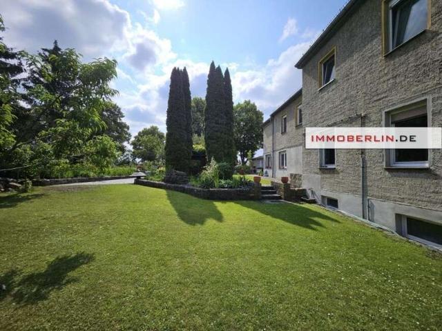Haus zum Kaufen in Rüdersdorf 1.280.000,00 EUR 361 m²