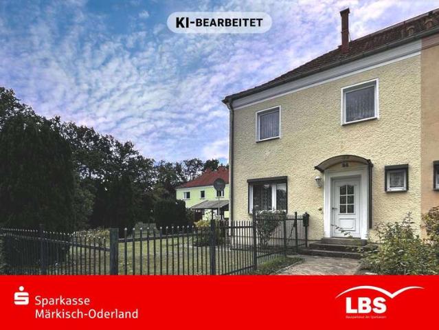 Haus zum Kaufen in Rüdersdorf 250.000,00 EUR 103 m²
