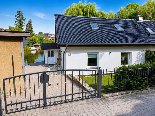 Haus zum Kaufen in Rüdersdorf b Berlin 499.000,00 EUR 107 m²