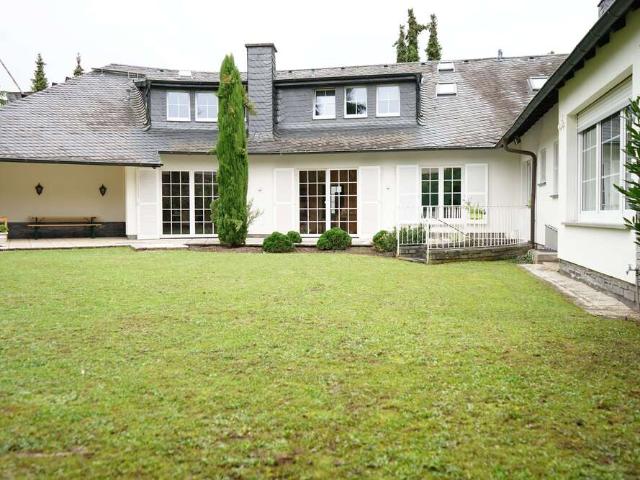 Haus zum Kaufen in Rüdesheim am Rhein 1.590.000,00 EUR 324 m²