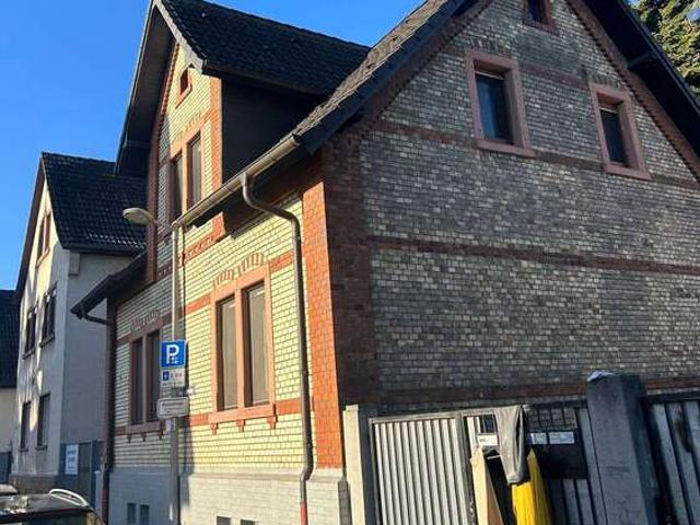 Haus zum Kaufen in Rüsselsheim 560.000,00 EUR 126 m²