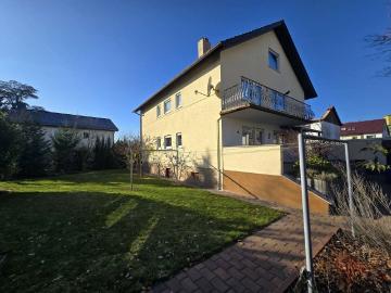 Haus zum Kaufen in Rüsselsheim Haßloch 699.000,00 EUR 251 m²