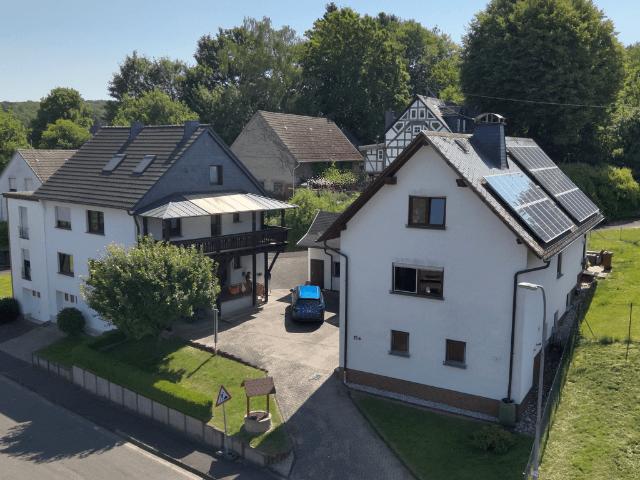 Haus zum Kaufen in Woldert 375.000,00 EUR 306 m²