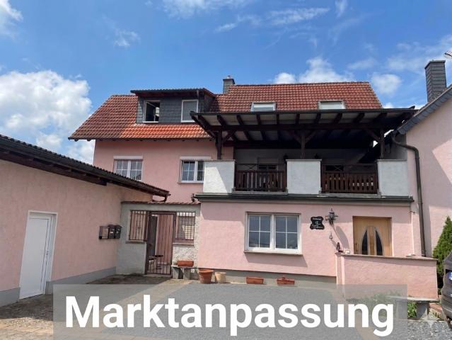 Haus zum Kaufen in Wölfersheim 299.000,00 EUR 250 m²