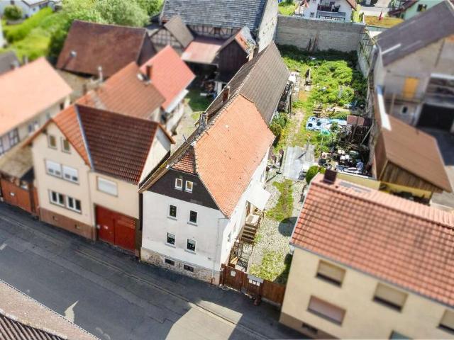 Haus zum Kaufen in Wölfersheim 399.000,00 EUR 283 m²