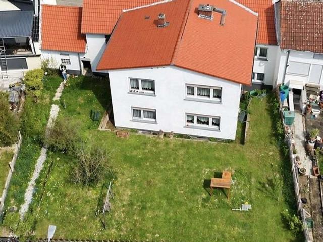 Haus zum Kaufen in Wöllstadt 465.000,00 EUR 180 m²
