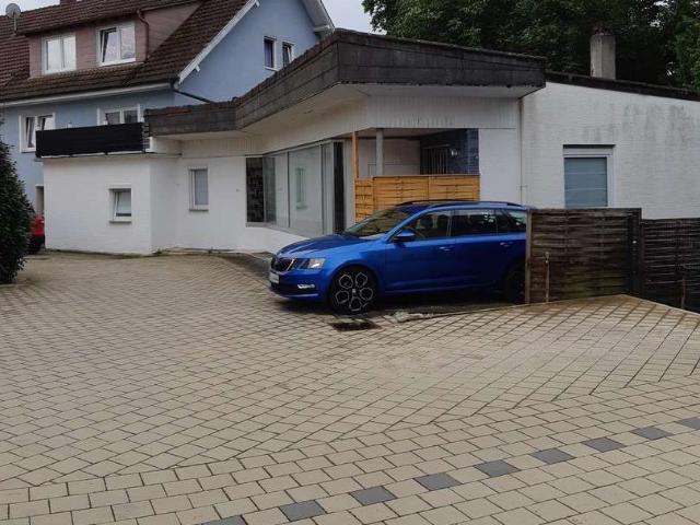 Haus zum Kaufen in Wolpertswende OT Mochenwangen 797.000,00 EUR 310 m²