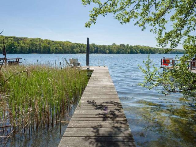Haus zum Kaufen in Woltersdorf 1.990.000,00 EUR 245 m²