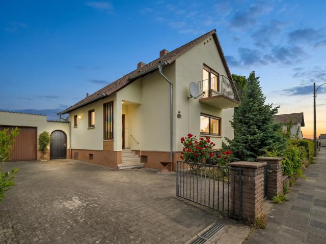 Haus zum Kaufen in Worms Pfeddersheim 299.000,00 EUR 115 m²