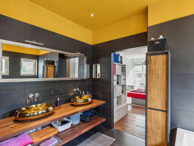 Haus zum Kaufen in Wörth am Rhein 549.000,00 EUR 236.47 m²