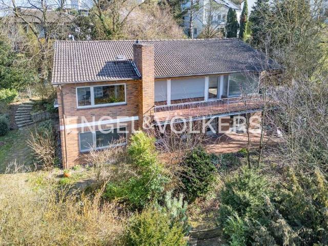Haus zum Kaufen in Wachtberg Villip 495.000,00 EUR 263 m²