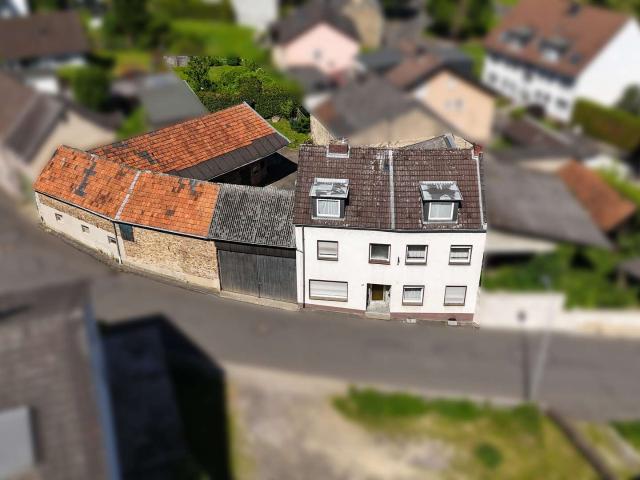Haus zum Kaufen in Wachtberg 275.000,00 EUR 132 m²