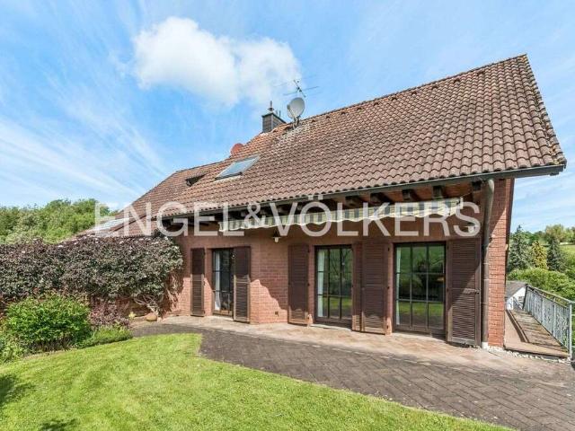 Haus zum Kaufen in Wachtberg 399.000,00 EUR 224 m²