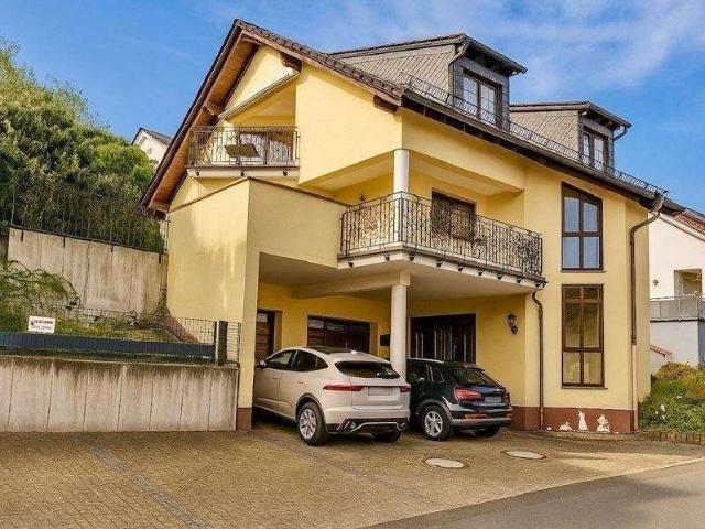 Haus zum Kaufen in Wächtersbach 629.000,00 EUR 235 m²