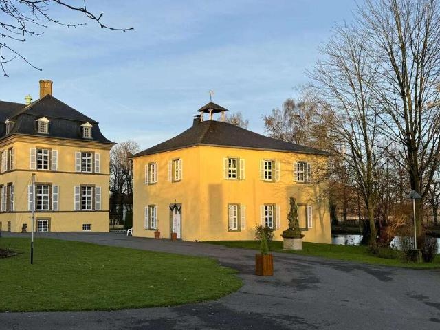 Haus zum Kaufen in Wadersloh 590.000,00 EUR 184.6 m²
