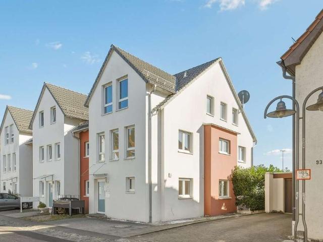 Haus zum Kaufen in Waiblingen 585.000,00 EUR 145.3 m²