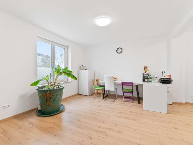 Haus zum Kaufen in Waiblingen 1.069.000,00 EUR 265.2 m²