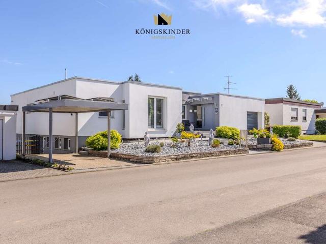 Haus zum Kaufen in Waiblingen 1.395.000,00 EUR 210 m²