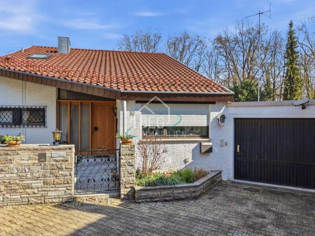 Haus zum Kaufen in Waiblingen Bittenfeld 910.000,00 EUR 185.77 m²