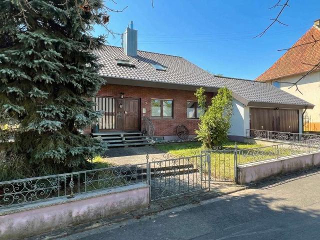 Haus zum Kaufen in Wald 420.000,00 EUR 217 m²