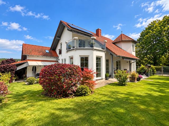 Haus zum Kaufen in Waldmohr 649.000,00 EUR 200 m²