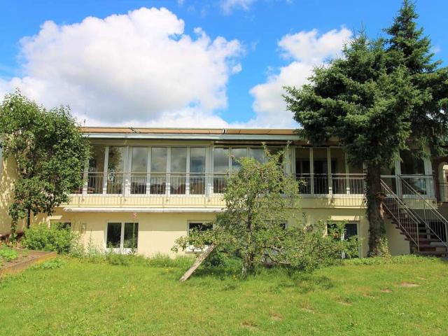 Haus zum Kaufen in Waldbronn 785.000,00 EUR 245 m²