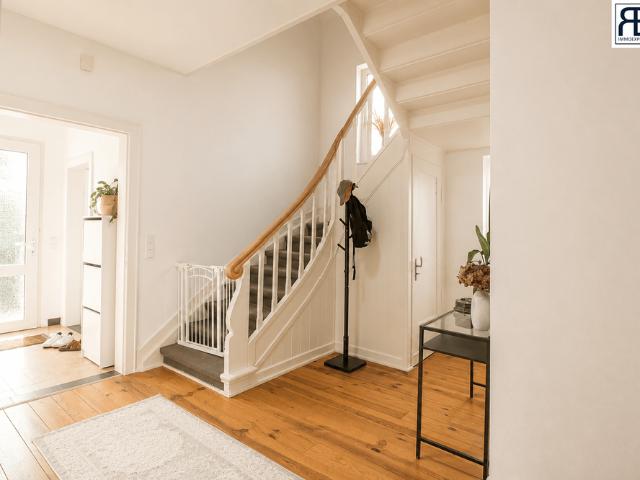 Haus zum Kaufen in Waldbröl 349.000,00 EUR 175 m²