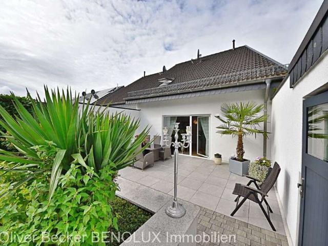 Haus zum Kaufen in Waldbröl 899.000,00 EUR 205 m²