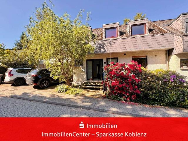 Haus zum Kaufen in Waldesch 395.000,00 EUR 180 m²