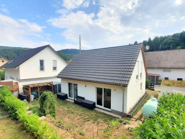 Haus zum Kaufen in Waldhambach 420.000,00 EUR 122 m²