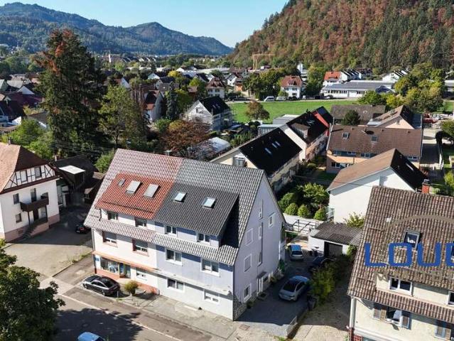 Haus zum Kaufen in Waldkirch 830.000,00 EUR 278.4 m²