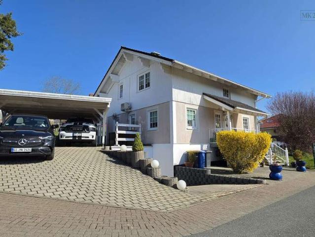 Haus zum Kaufen in Waldsolms 469.000,00 EUR 161.57 m²