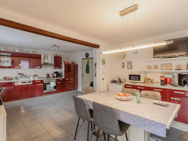 Haus zum Kaufen in Walheim 398.000,00 EUR 197.45 m²
