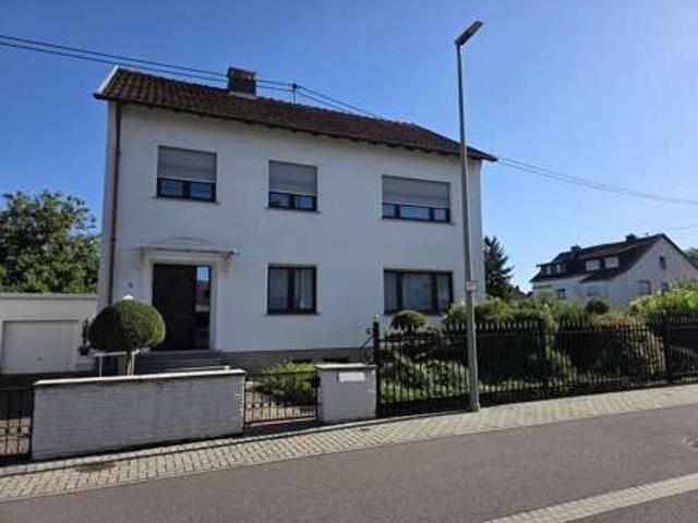 Haus zum Kaufen in Wallerfangen 438.000,00 EUR 149 m²