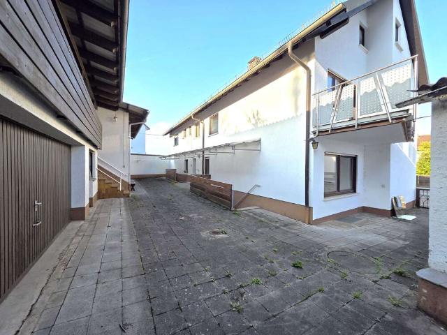 Haus zum Kaufen in Walzbachtal 625.000,00 EUR 253 m²