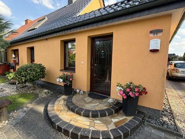 Haus zum Kaufen in Wandlitz Basdorf 540.000,00 EUR 140 m²